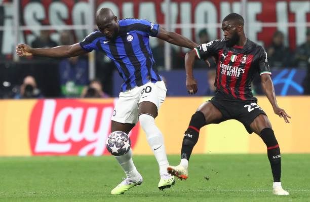 戰術上出現 戰術上出現