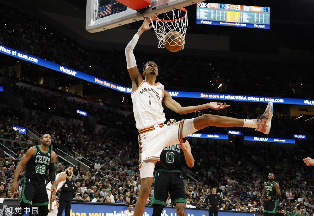 卫线的进攻 卫线的进攻