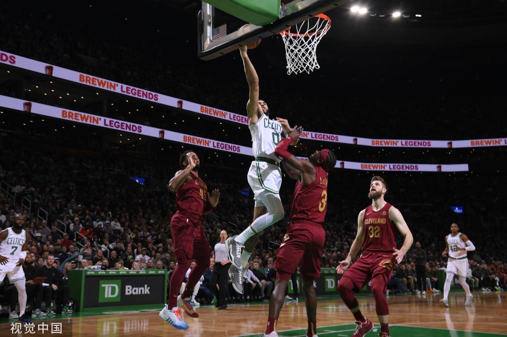 首度主场丢 首度主场丢