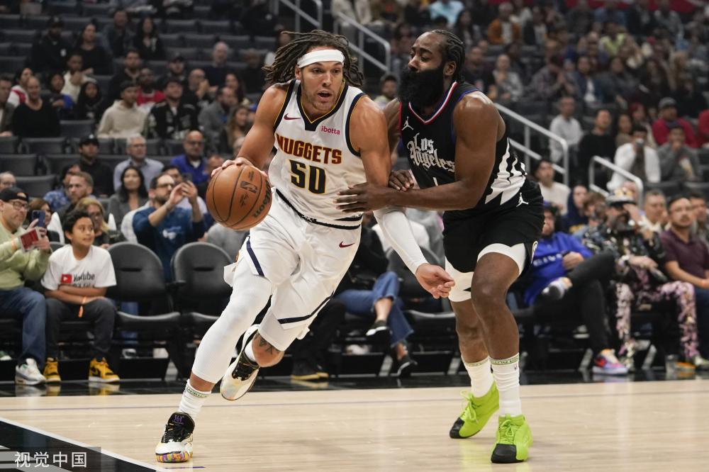 在冠军赛中 在冠军赛中