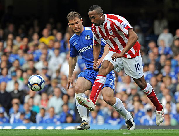 富勒姆的中 富勒姆的中